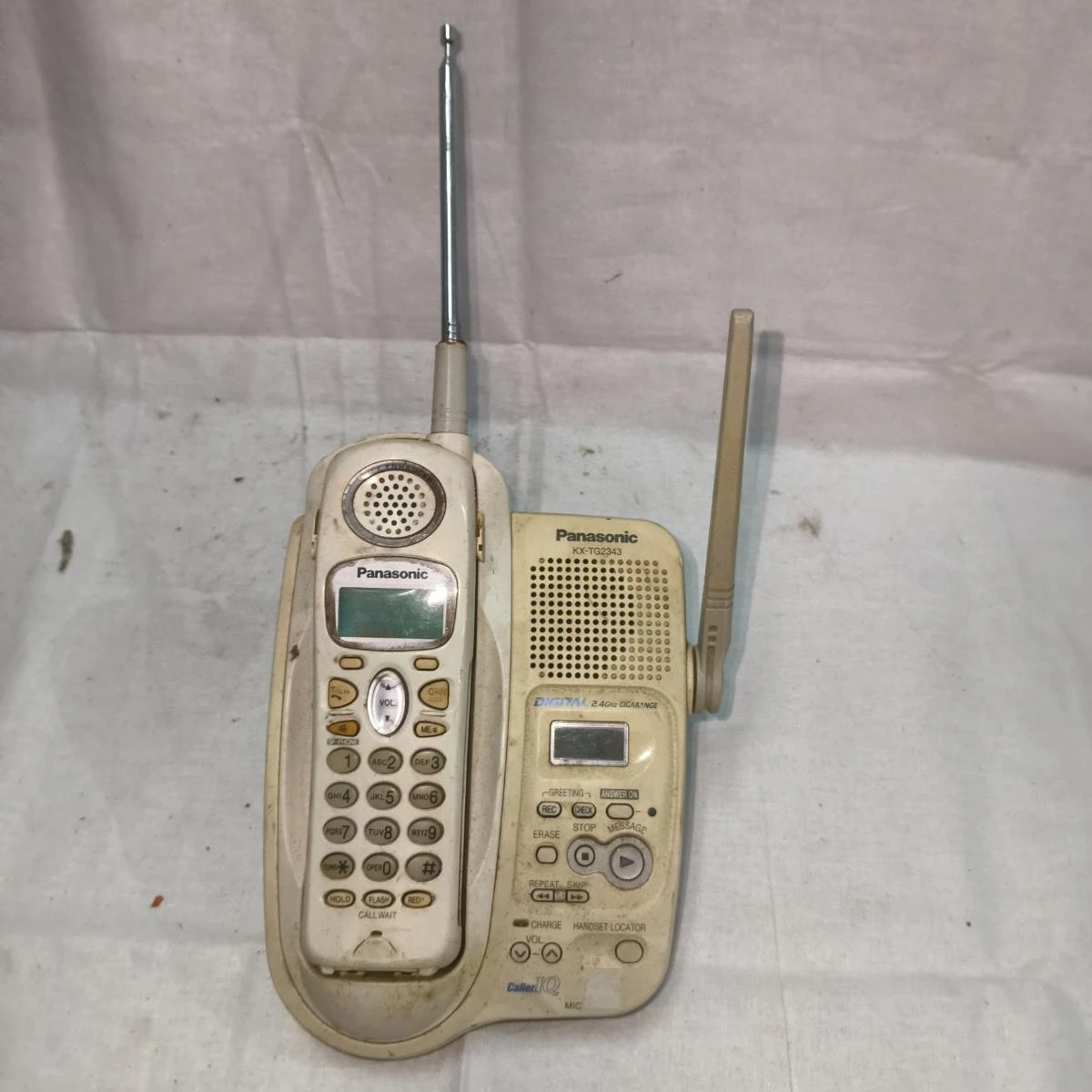 Vintage Panasonic Cordless Telephone with Answering Machine