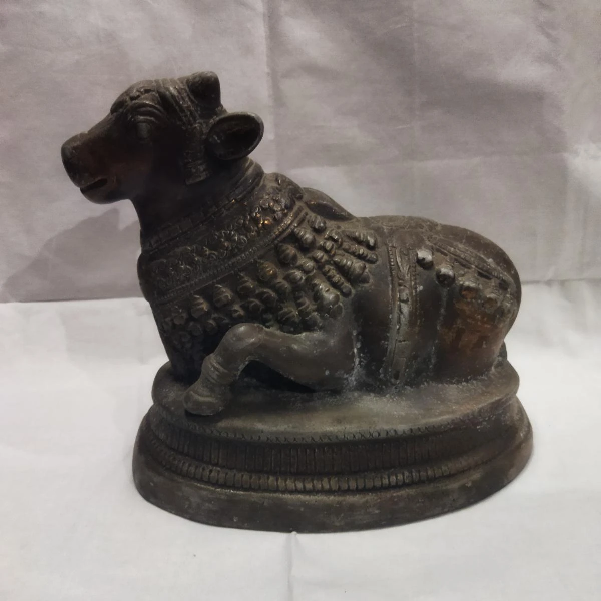 Traditional Handcrafted Brass Nandi Statue Decor