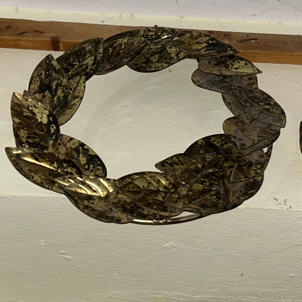 Vintage Brass Leaf Wreath Decorative Wall Hanging